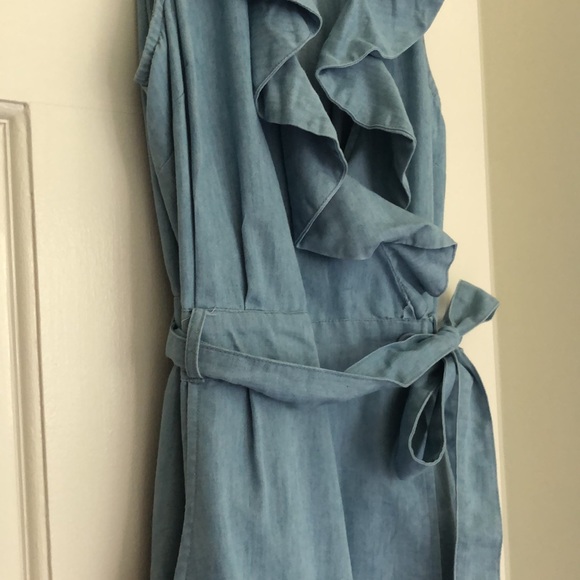 Chambray wrap dress - Picture 2 of 8